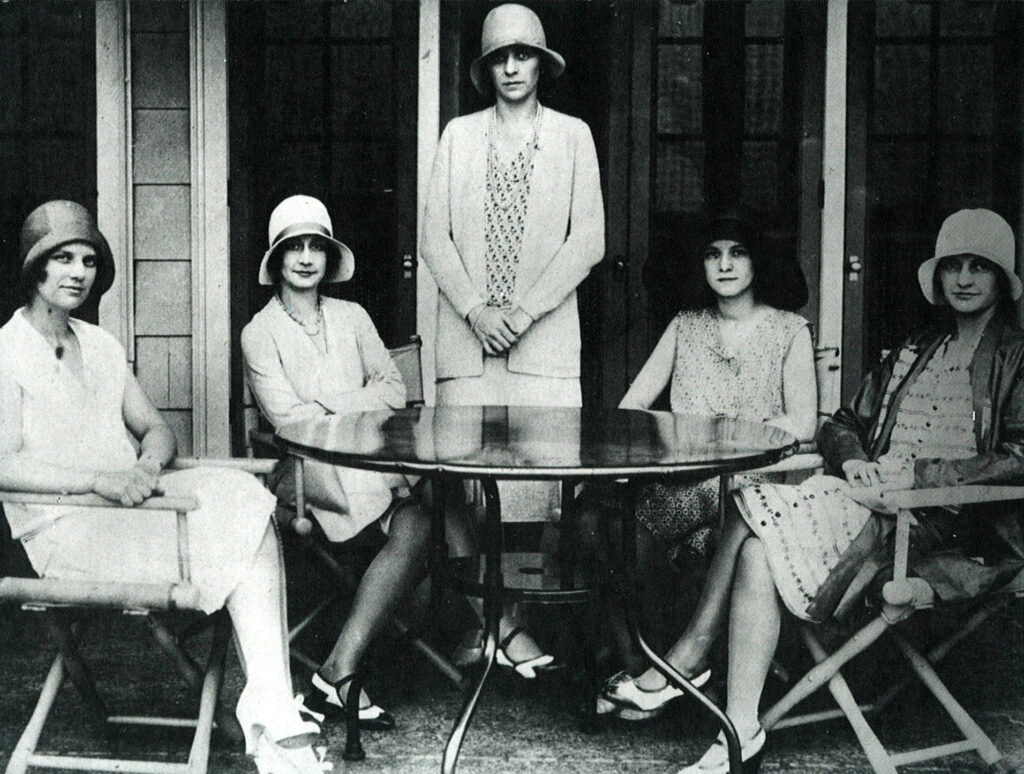 1920s: New Freedoms and Responsibilities